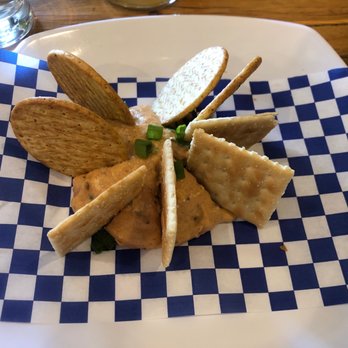 Künstler Brewing - Batzda - Brewpubs Near Me - San Antonio, Texas Künstler Brewing - Batzda - Brewpubs Near Me - San Antonio, Texas