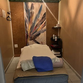 Renew Day Spa II - Inside - Massage Near Me - New York, New York Renew Day Spa II - Inside - Massage Near Me - New York, New York