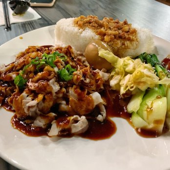 19 GOLD - Pork Belly with Sweet Garlic Sauce Over Rice - Taiwanese Near Me - Seattle, Washington