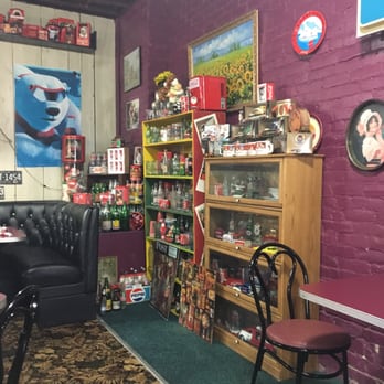 Annie's Cafe - American Near Me - Butte, Montana