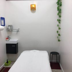 Four Seasons Reflexology
