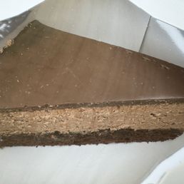 Vegan Raspberry Chocolate Mousse Cake Vegan Raspberry Chocolate Mousse Cake