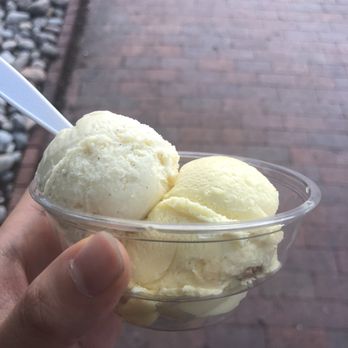 Sweet Action - Vanilla and Orange Saffron Almond Brittle (the latter was absolutely delicious) - Ice Cream & Frozen Yogurt Near Me - Denver, Colorado