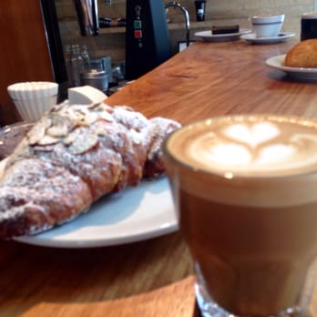Houndstooth Coffee - Almond Croissant and Cortado - Coffee & Tea Near Me - Austin, Texas