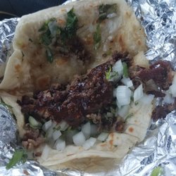 Tacos El Trailero - Asada, salty but good