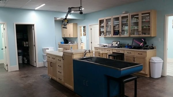 Midbay Veterinary Hospital