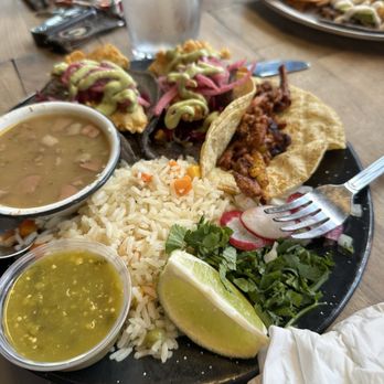 Antiguo Lobo - Mexican Near Me - Chamblee, Georgia