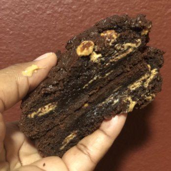Chip City - Peanut Butter Chocolate - {12/28/18} - Bakeries Near Me - Astoria, New York