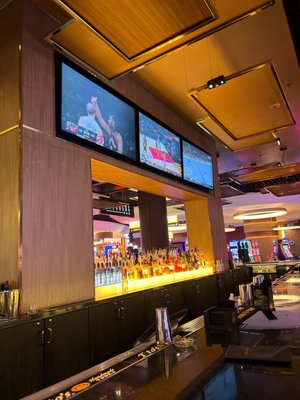 Overhang Bar by null