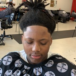 Vibes Barber Lounge