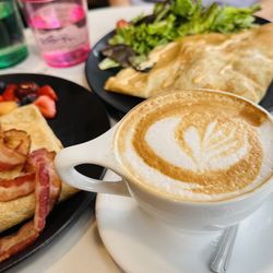 Geppetto Cafe - @eat_with_lily (food IG & tiktok) Bonjour Crepe Chicken and Gruyere Cheese Crepe