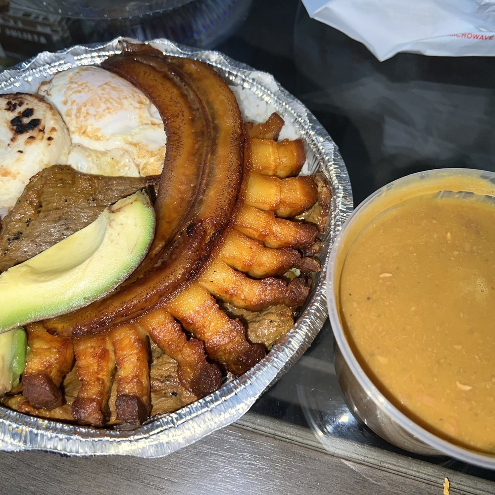 Pollos A La Brasa Marion - a plate of food - Colombian Near Me - Woodside, New York Pollos A La Brasa Marion - a plate of food - Colombian Near Me - Woodside, New York