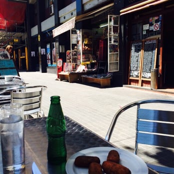 Leones - Spanish Near Me - Barcelona, B