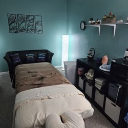 Free Your Mind Massage Therapy