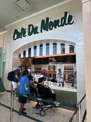 Cafe Du Monde by null