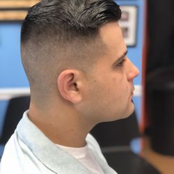 Three Jays Barbershop - Clean fade