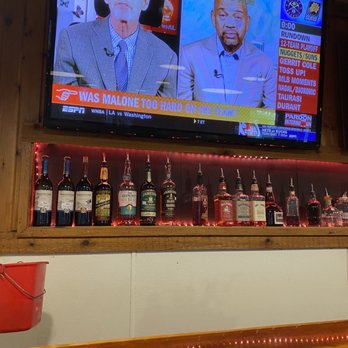 Hooters - American Near Me - Woodbridge, Virginia Hooters - American Near Me - Woodbridge, Virginia