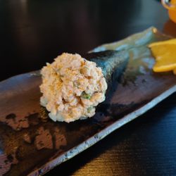 Hikari Sushi - Blue Crab Roll