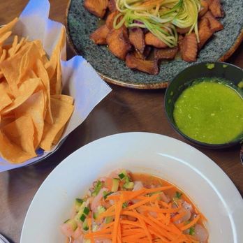 Tacos Y Mariscos 106 - Chicharrones de Pescado & Ceviche de Pescado - Seafood Near Me - Inglewood, California Tacos Y Mariscos 106 - Chicharrones de Pescado & Ceviche de Pescado - Seafood Near Me - Inglewood, California