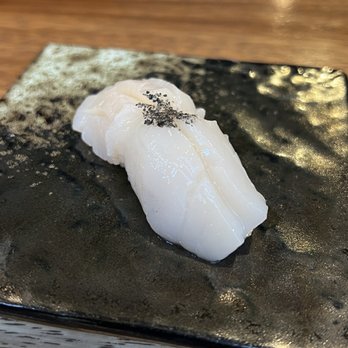 Mr Omakase - Sea Scallop - Sushi Bars Near Me - Miami, Florida