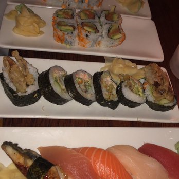 Umi Sake House - Happy hour sushi set b, spider roll, and more - Sushi Bars Near Me - Seattle, Washington Umi Sake House - Happy hour sushi set b, spider roll, and more - Sushi Bars Near Me - Seattle, Washington