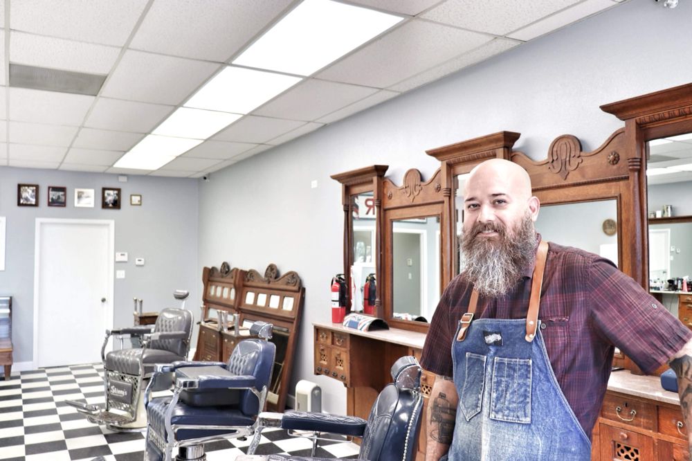 SKINNY’S BARBER SHOP CEDAR VALLEY Updated May 2024 25 Photos & 27 Reviews 12009 Hwy 290