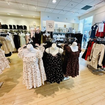 CHARLOTTE RUSSE - Updated April 2026 - 5256 US-30, Greensburg, Pennsylvania - Women's Clothing - Phone Number - Yelp CHARLOTTE RUSSE - Updated April 2026 - 5256 US-30, Greensburg, Pennsylvania - Women's Clothing - Phone Number - Yelp