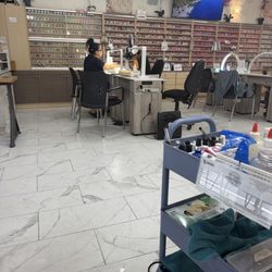 Heaven Nails & Spa - Service is TERRIBLE