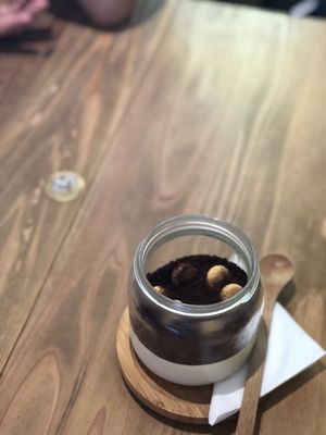 Salt Peanuts by null