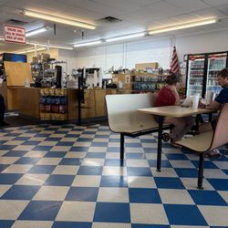 Oak Island Subs and Salads - Inside