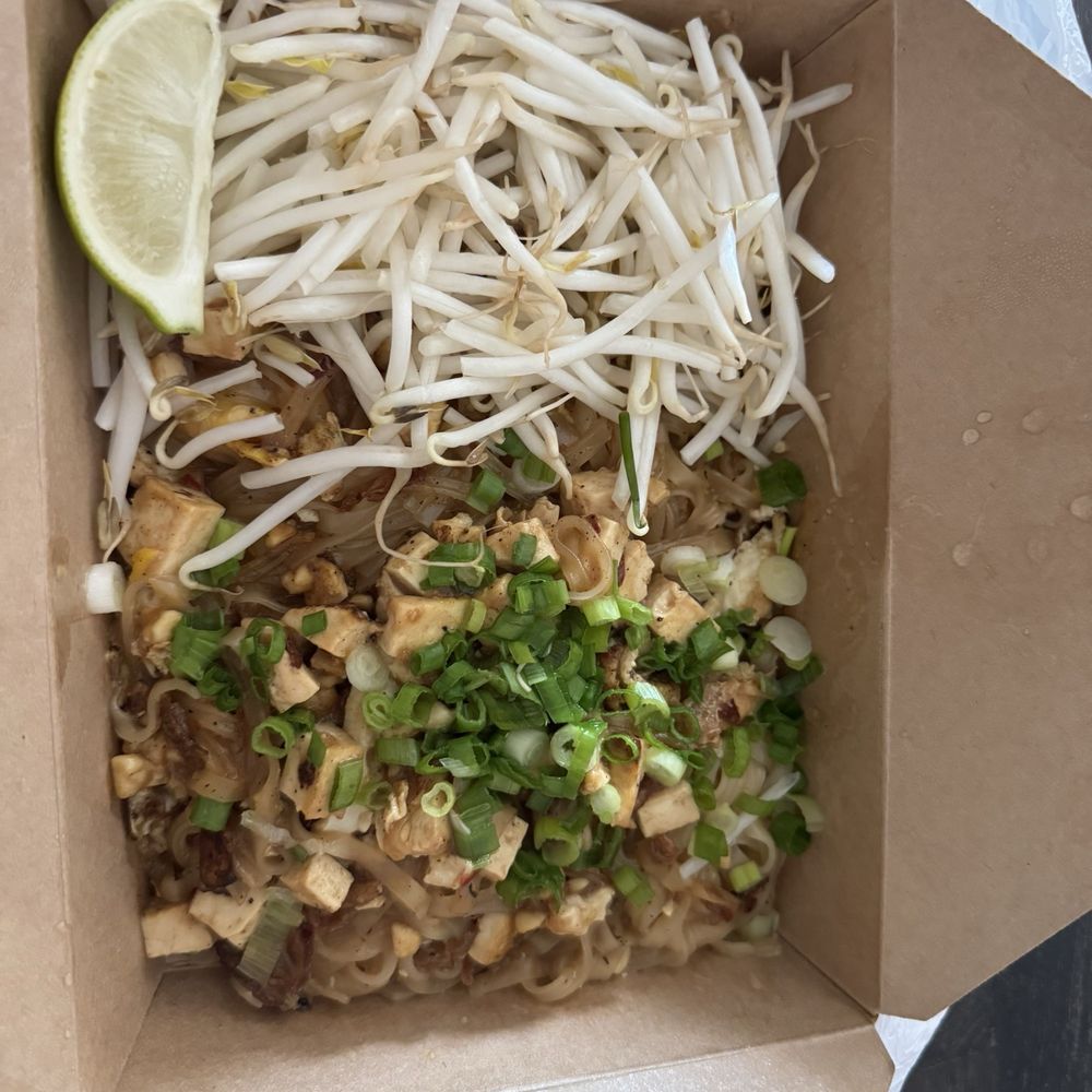 Southern (Chai-Ya) with Tofu