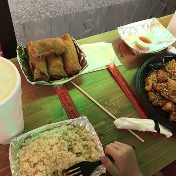 Sun’s kitchen - Fried rice, and egg rolls - Asian Fusion Near Me - Temple, Texas