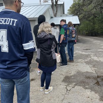 Batcave Vinyl - Line of people waiting for Record Store Day - Vinyl Records Near Me - San Antonio, Texas