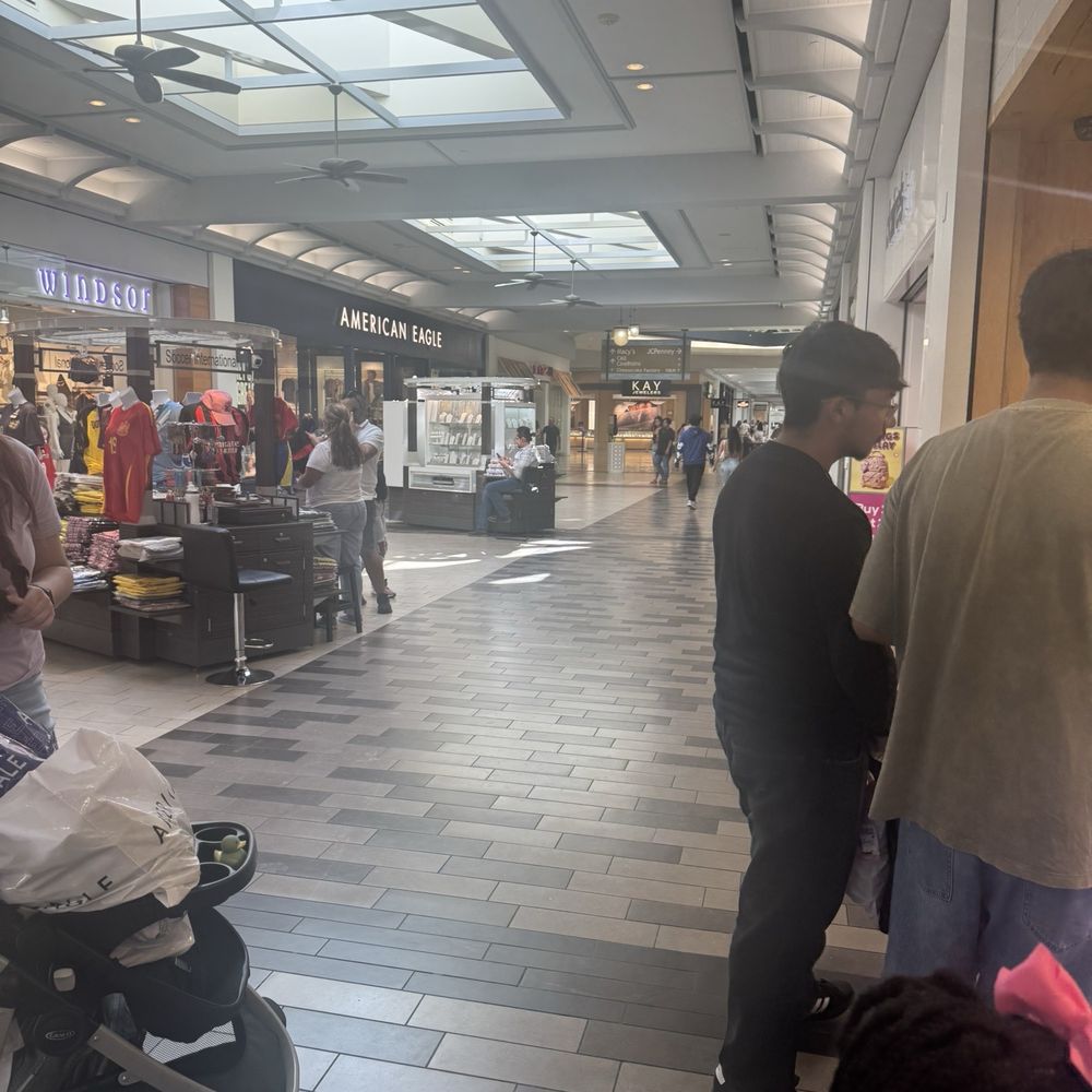Coastland Center - Shopping Centers Near Me - Naples, Florida Coastland Center - Shopping Centers Near Me - Naples, Florida