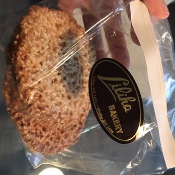 Liliha Bakery - Sesame cookies no ingredients listed or calorie count.  I need to know the sugar grams - Bakeries Near Me - Honolulu, Hawaii