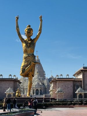 BAPS Swaminarayan Akshardham by null