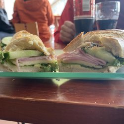 CaféOlé - Ham & Cheese Sandwich