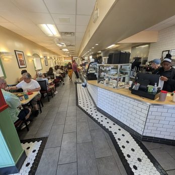 Real Food Cafe - Dining room - Breakfast & Brunch Near Me - Grand Rapids, Michigan Real Food Cafe - Dining room - Breakfast & Brunch Near Me - Grand Rapids, Michigan