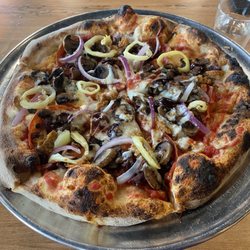 Bella Sorella Pizza - Bella Deluxe Pizza
