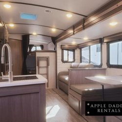 Valencia RV Rentals - Beautiful interior