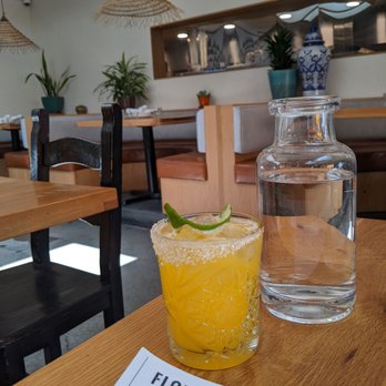 Flores Corte Madera - Mango Margarita - Mexican Near Me - Corte Madera, California