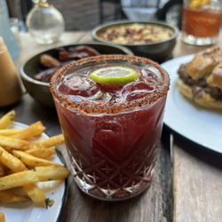 Mu. Burgerhouse - Amazing mezcal cocktail