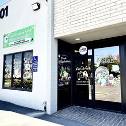 June Produce Food Wholesale Company - Store front