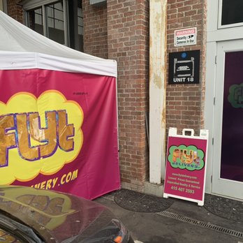 FLYT Lounge - Outside area - Cannabis Collective Near Me - Oakland, California