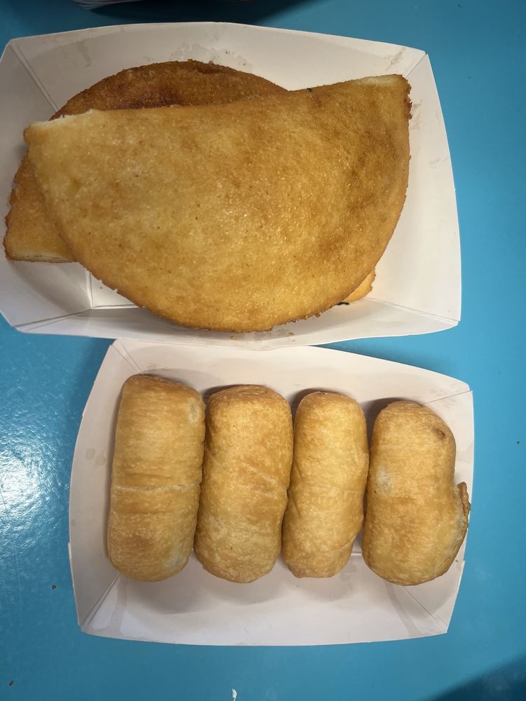 Food from Puyero Venezuelan Flavor on Campus