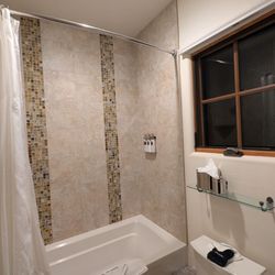 Columbia Cliff Villas - Bathroom in room