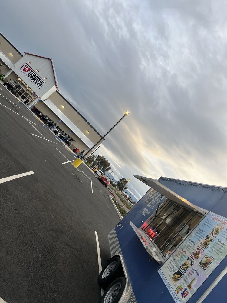 Taqueria Del Pueblo