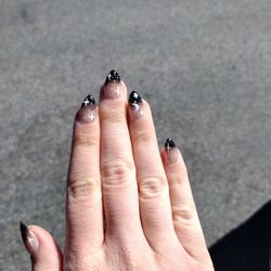 Bella Nails