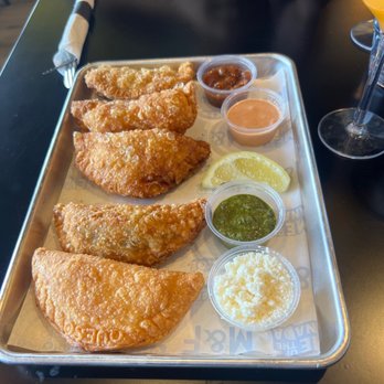 Makers & Finders - Empanada Flight - Breakfast & Brunch Near Me - Henderson, Nevada Makers & Finders - Empanada Flight - Breakfast & Brunch Near Me - Henderson, Nevada
