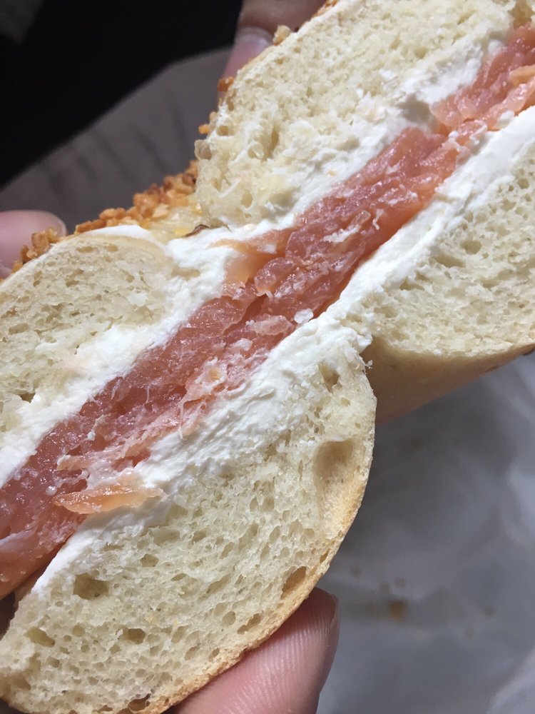 DOWNTOWN BAGELS 18 Photos & 41 Reviews Bagels 125 Dolson Ave